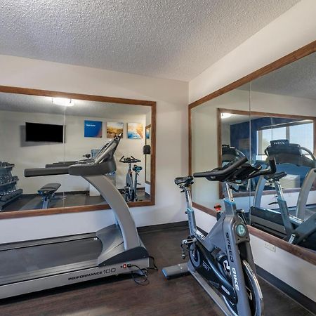 Comfort Inn & Suites Hays I-70 Exteriör bild