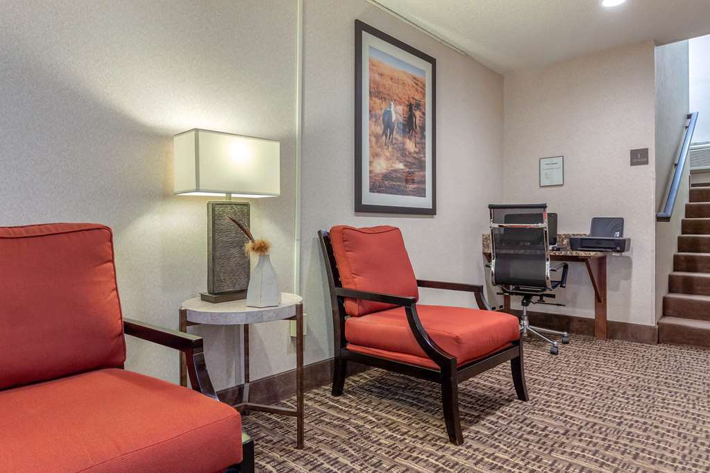 Comfort Inn & Suites Hays I-70 Bekvämligheter bild
